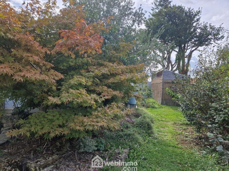 Maison - 215 m² - 6 pièces