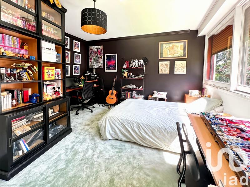 Appartement - 206 m² - 9 pièces