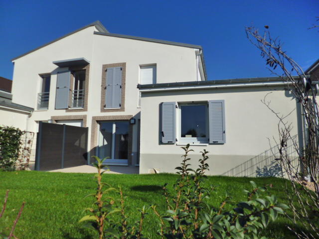 Pavillon - 101 m² - 4 pièces