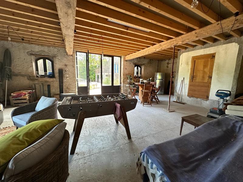 Maison de maîtres - 320 m² - 7 pièces