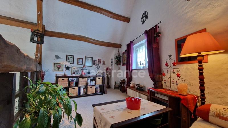 Demeure - 285 m² - 8 pièces