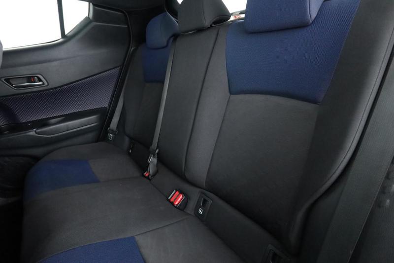 Toyota c-Hr 1.8 Hybride Graphic 122 ch