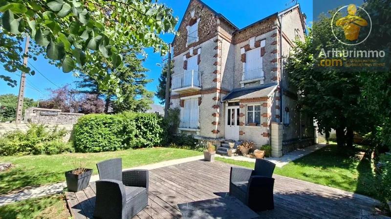Maison - 149 m² - 7 pièces