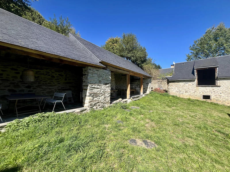 Appartement - 250 m² - 10 pièces