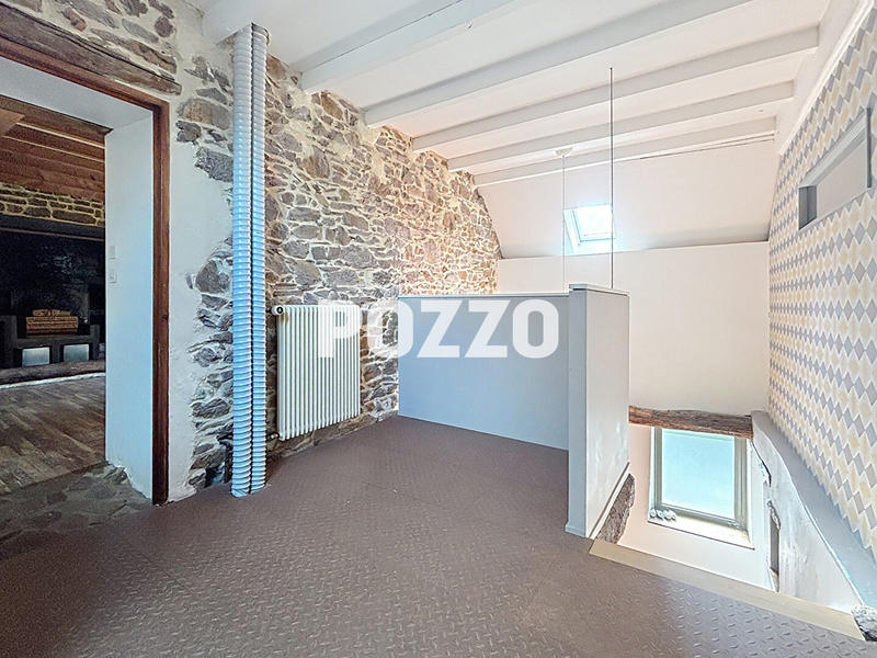 Maison - 165 m² - 6 pièces