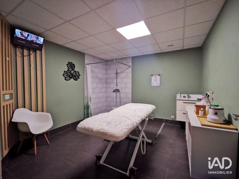 Local commercial - 209 m²