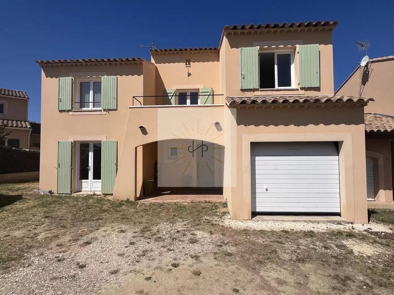 Maison - 117 m² - 5 pièces