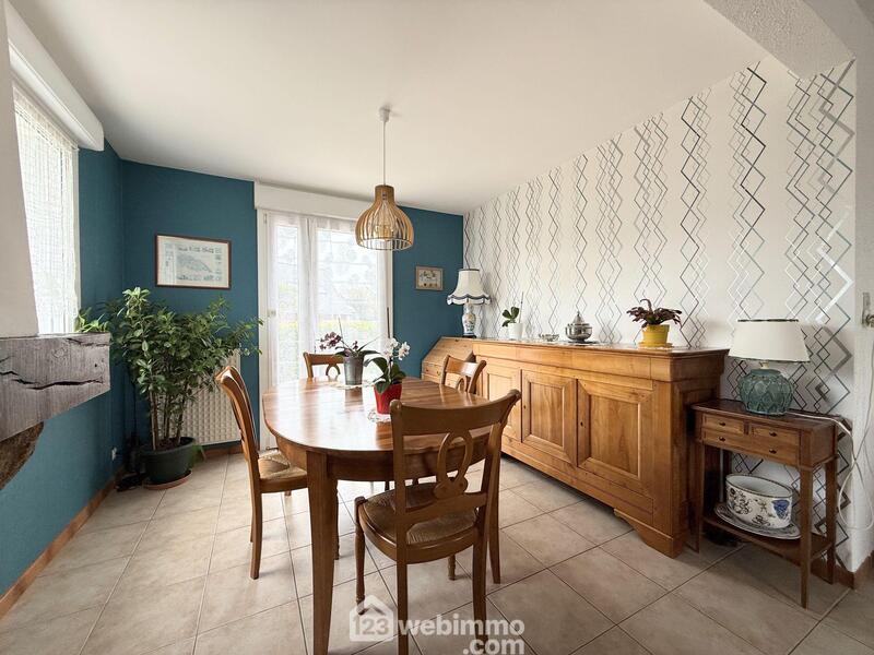 Maison - 88 m² - 4 pièces