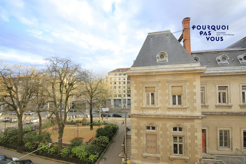 Appartement - 110 m² - 4 pièces