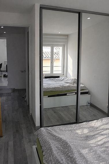 Appartement - 80 m² - 6 pièces