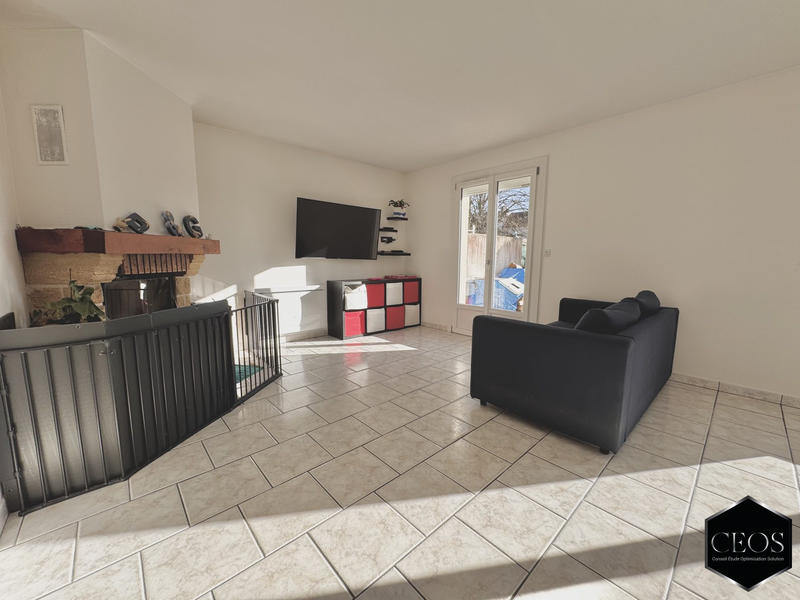 Maison - 110 m² - 6 pièces