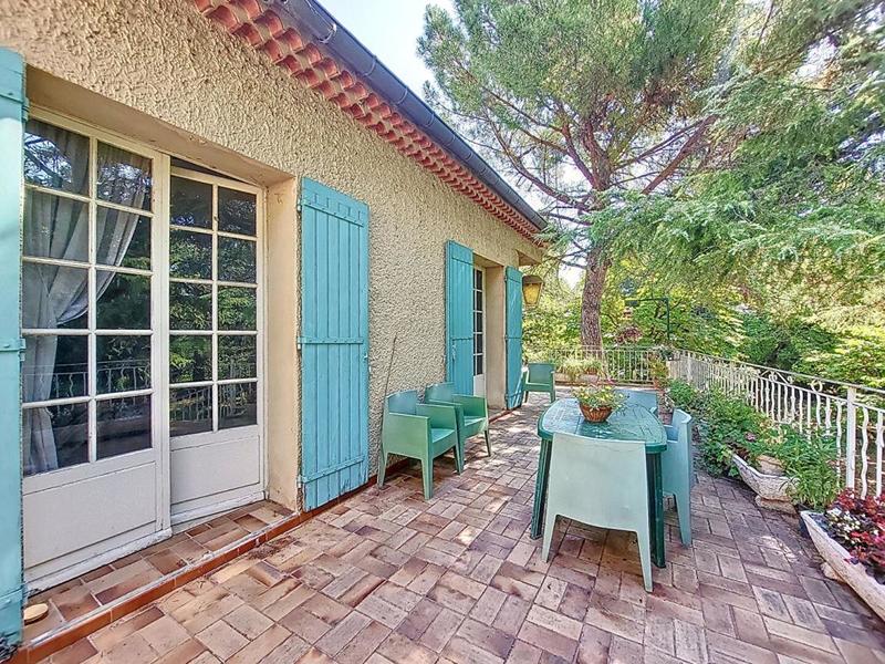 Maison - 153 m² - 7 pièces