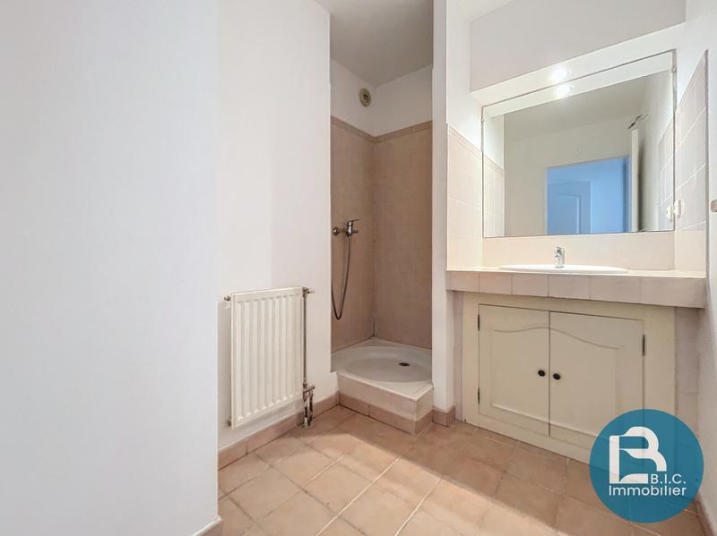 Appartement - 104 m² - 4 pièces