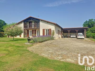 Maison de campagne - 235 m² - 7 pièces