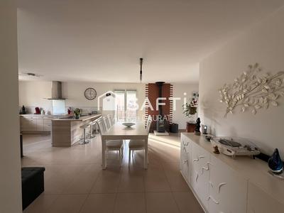 Maison - 85 m² - 4 pièces