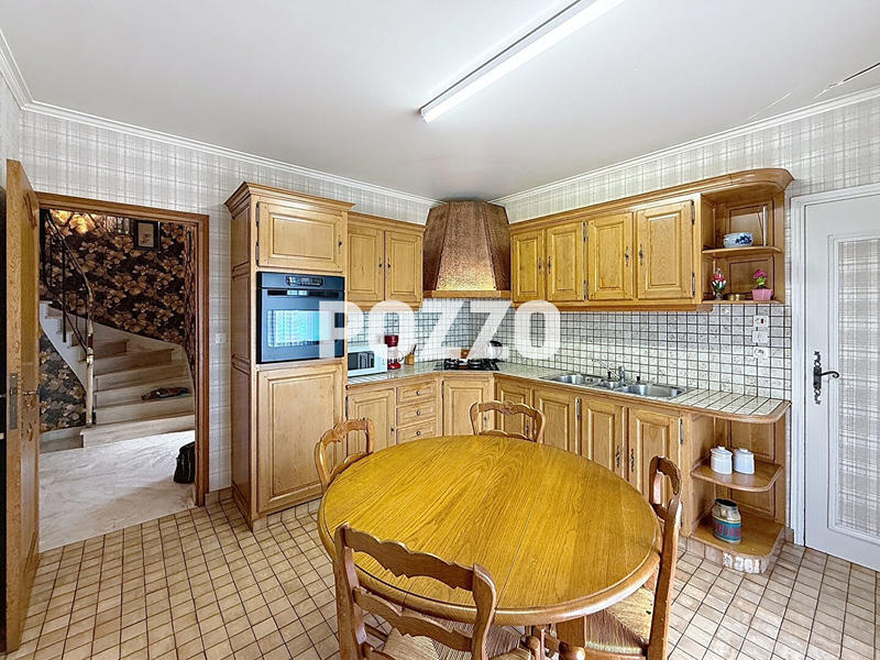 Maison - 121 m² - 5 pièces
