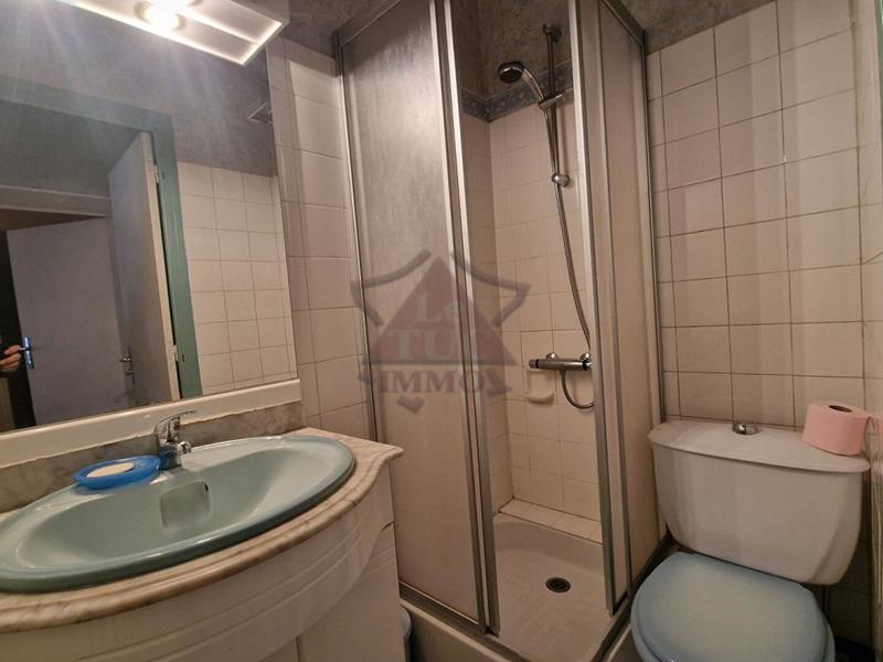 Local d'activités - 270 m² - 8 pièces