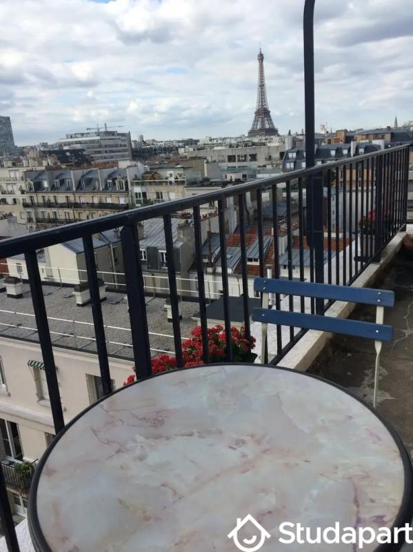 Chambre - 11 m² - 1 pièce