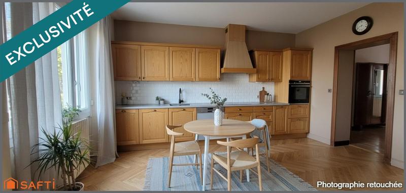 Maison - 156 m² - 8 pièces