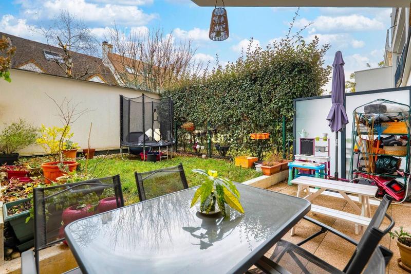 Appartement - 82 m² - 4 pièces