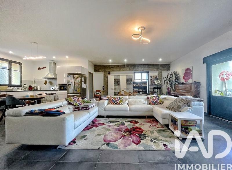 Maison - 130 m² - 7 pièces