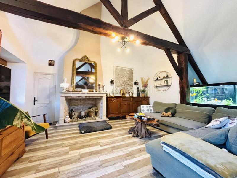 Propriété - 230 m² - 7 pièces