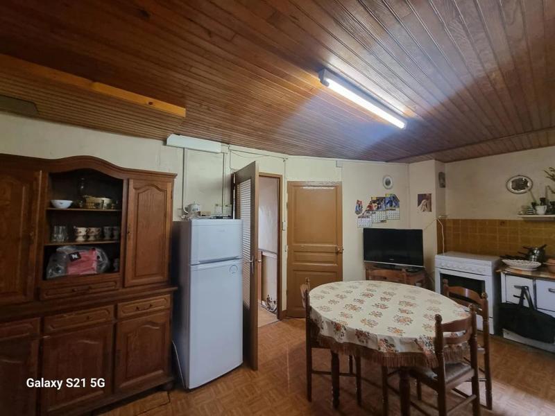 Maison - 90 m² - 6 pièces