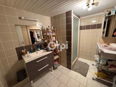 Maison - 148 m² - 5 pièces