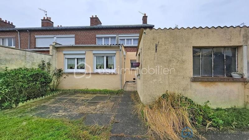 Maison traditionnelle - 100 m² - 6 pièces