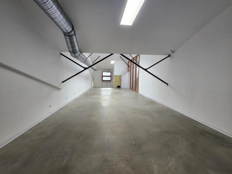 Local commercial - 380 m² - 8 pièces