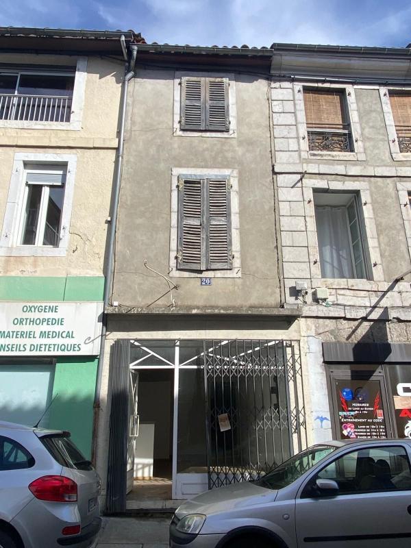 Immeuble - 180 m² - 3 pièces