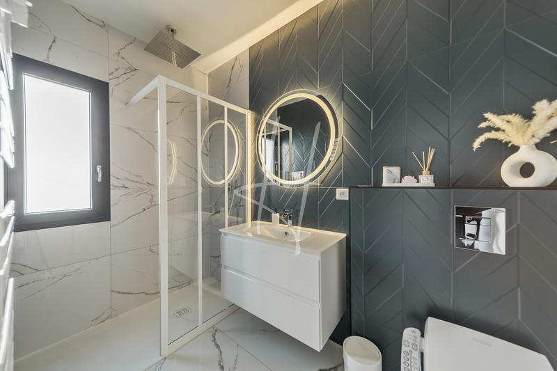 Maison - 138 m² - 5 pièces