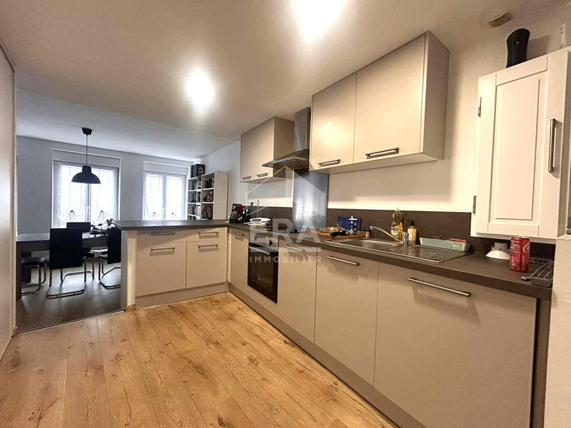 Immeuble - 6 pièces