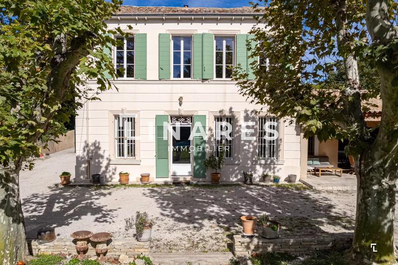 Bastide - 280 m² - 7 pièces
