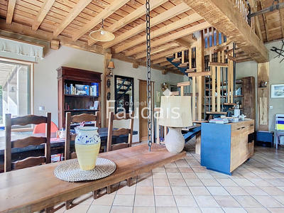 Maison - 160 m² - 5 pièces