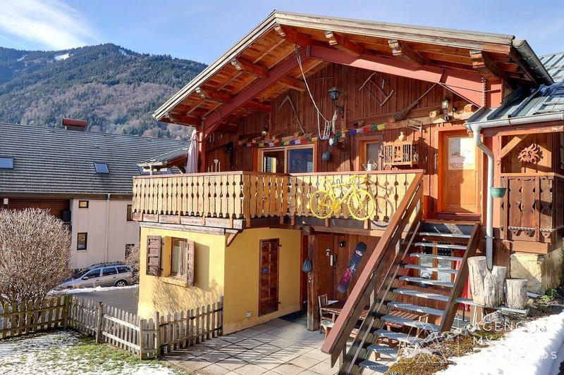 Châlet - 258 m² - 12 pièces