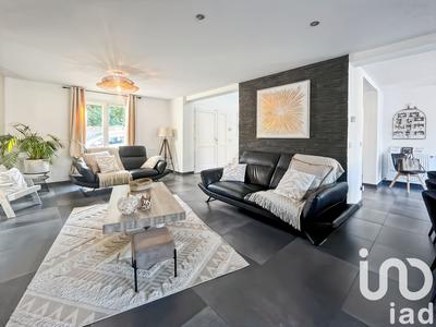 Maison - 190 m² - 7 pièces