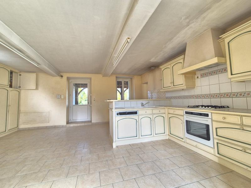 Maison ancienne - 106 m² - 4 pièces