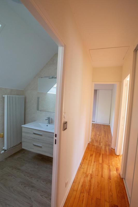 Maison - 141 m² - 6 pièces