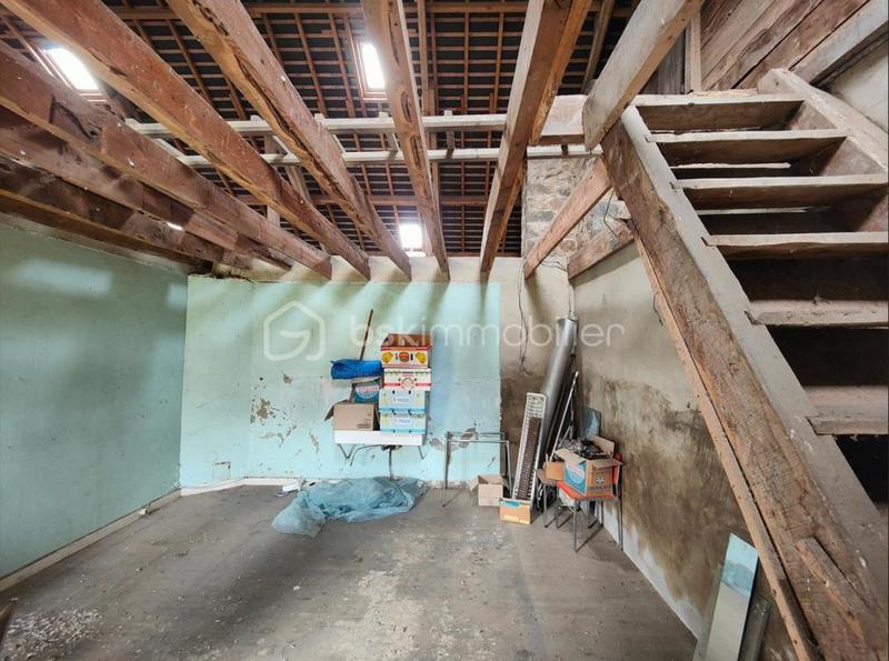 Maison - 400 m² - 6 pièces