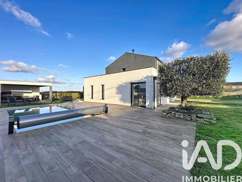 Maison - 176 m² - 6 pièces