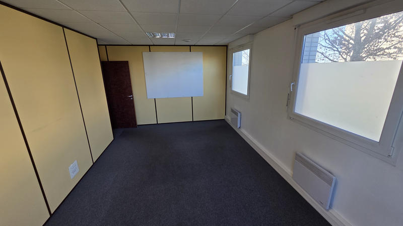 Bureau - 80 m²