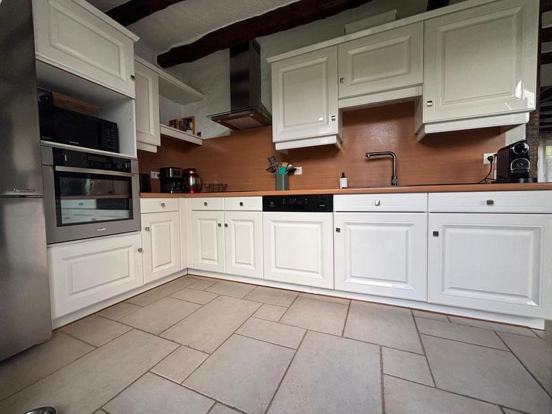 Maison - 96 m² - 5 pièces