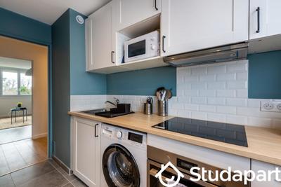 Chambre - 10 m² - 1 pièce