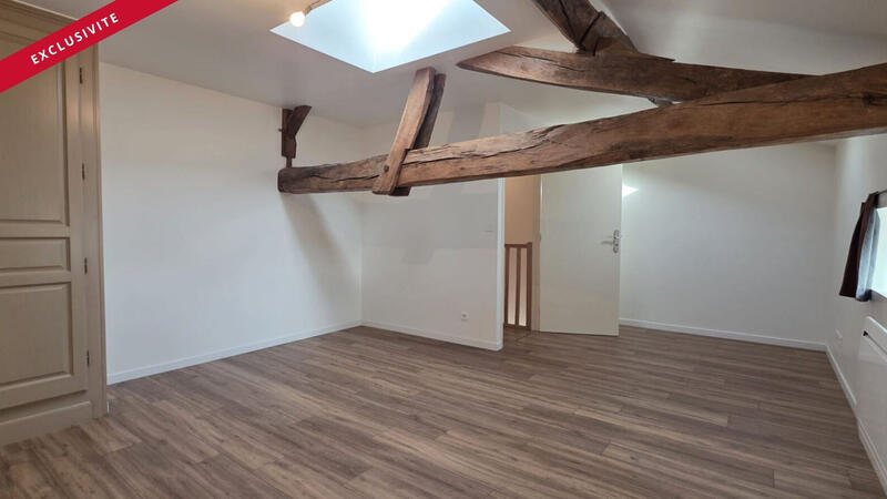 Maison - 102 m² - 4 pièces