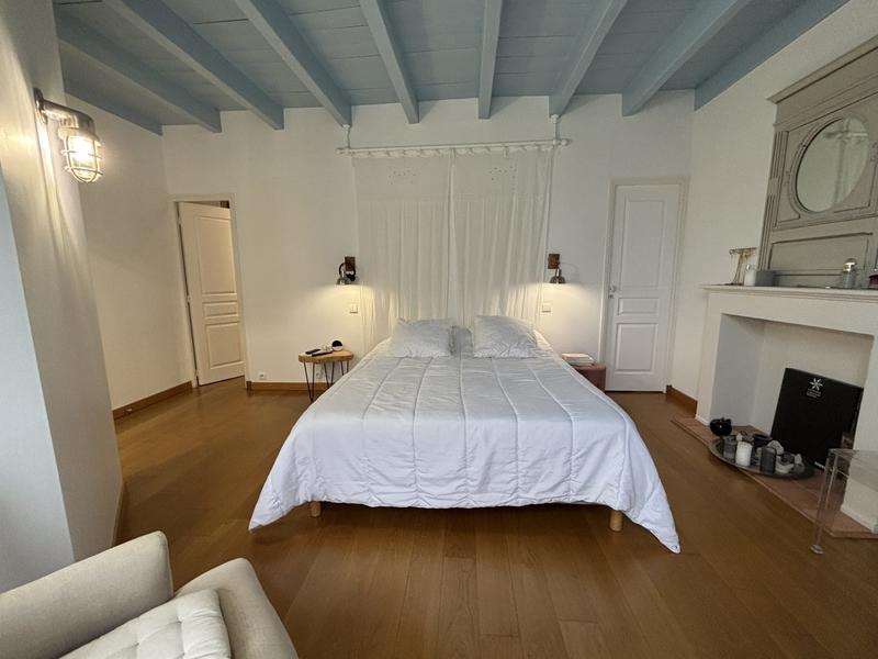 Maison ancienne - 246 m² - 5 pièces