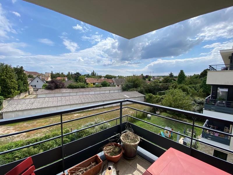 Appartement - 76 m² - 3 pièces