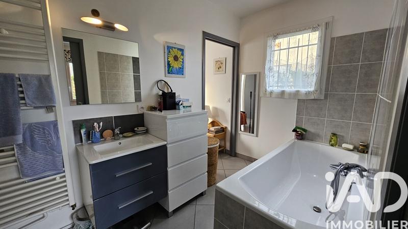 Maison - 88 m² - 4 pièces