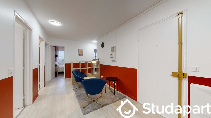 Chambre - 9 m² - 1 pièce