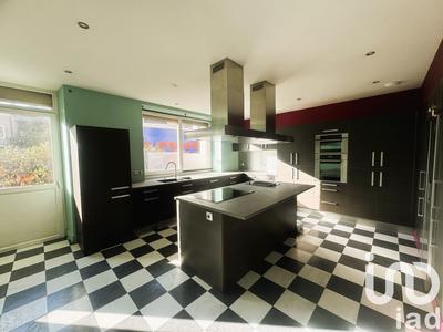 Appartement - 124 m² - 4 pièces